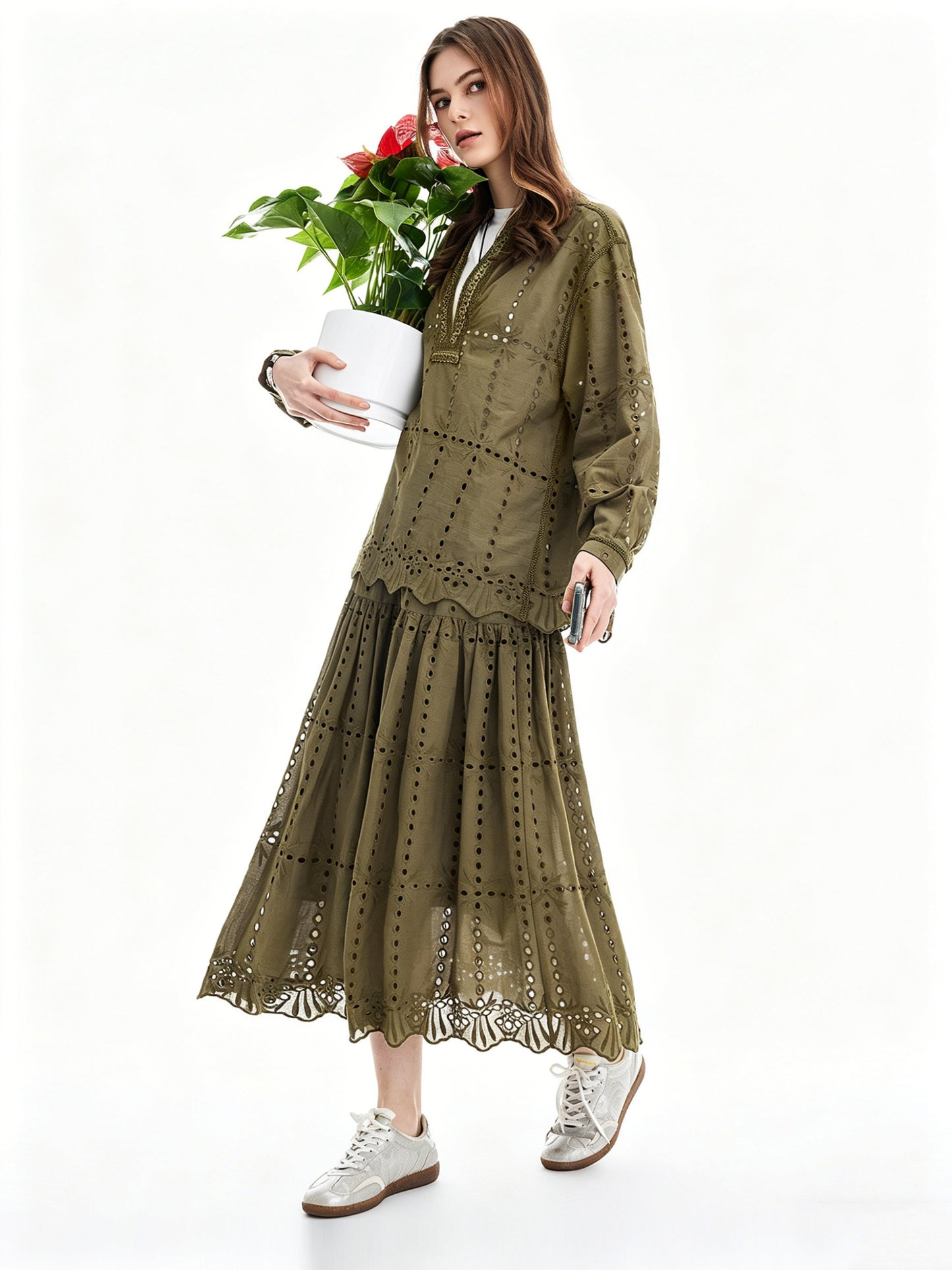 AYANAS Loose-fitting, openwork embroidered women's shirt-dress set