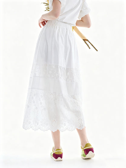 AYANAS Women’s embroidered elasticated waist skirt